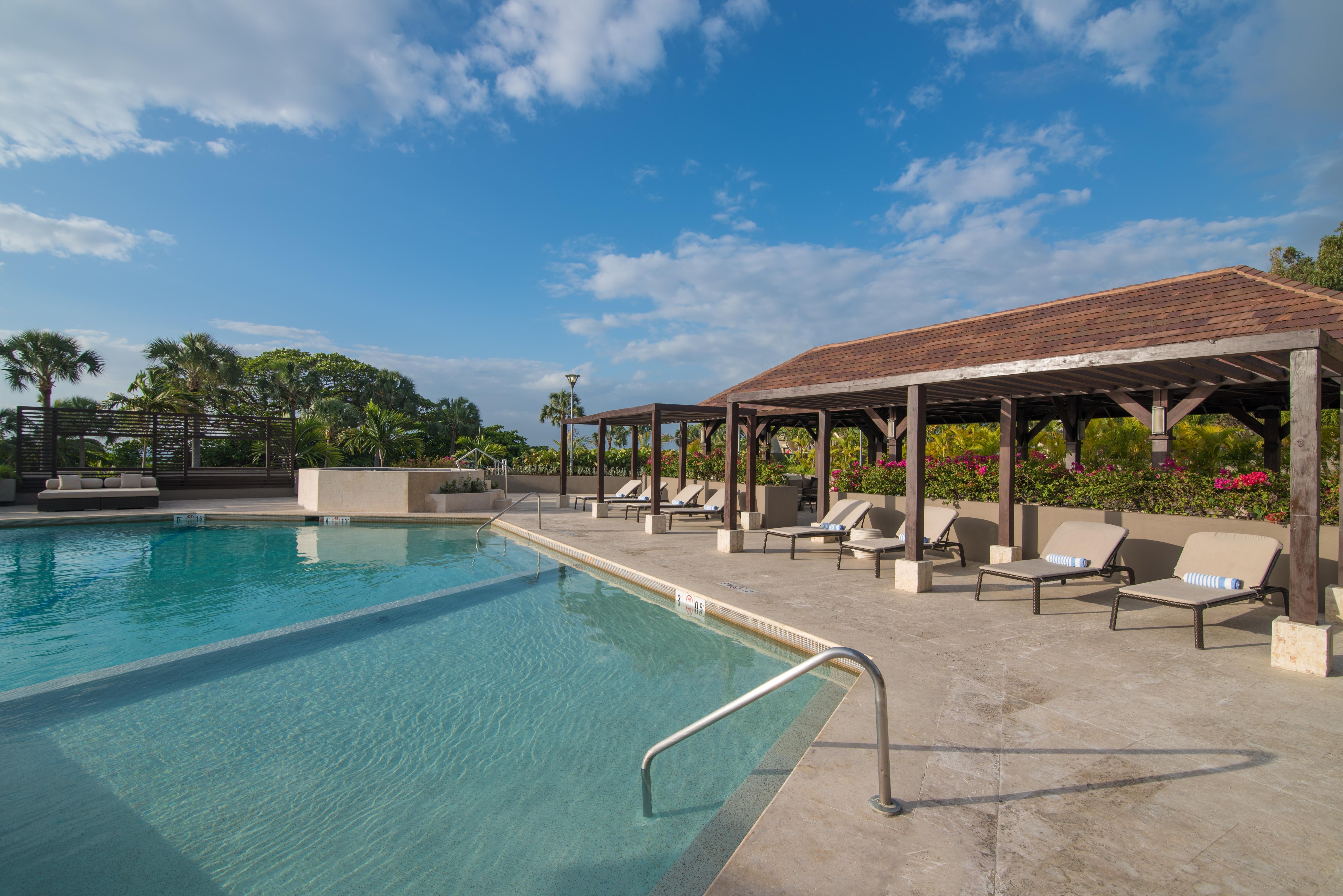 Sheraton Santo Domingo Hotel Exterior photo