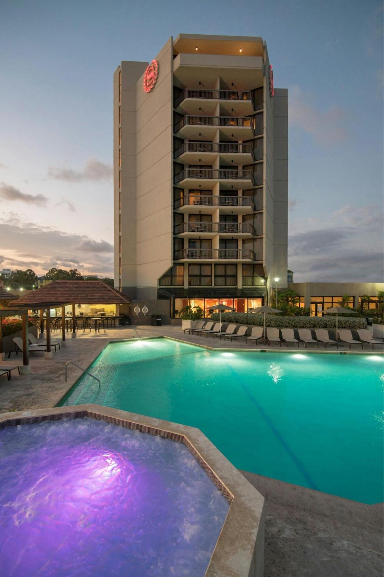 Sheraton Santo Domingo Hotel Exterior photo